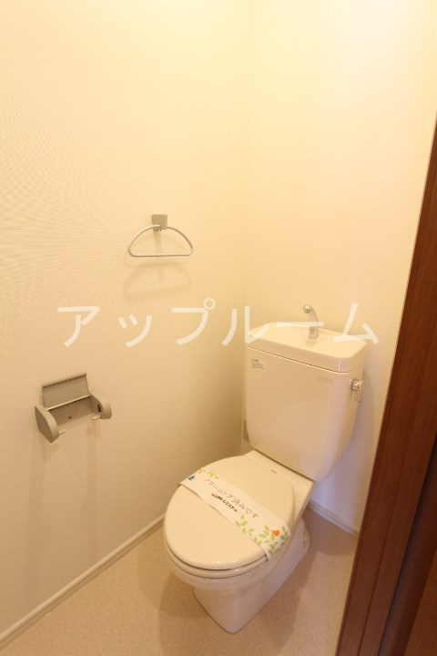 ルミエール吉根のトイレ