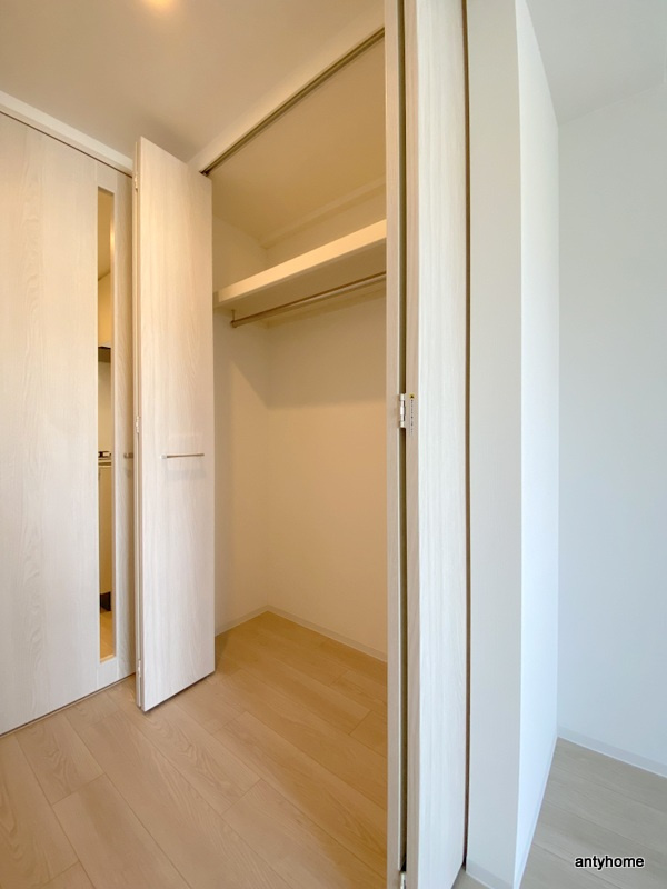 Quintet NAMBA(旧：レジュールアッシュNAMBA) 仲介手数料無料の収納