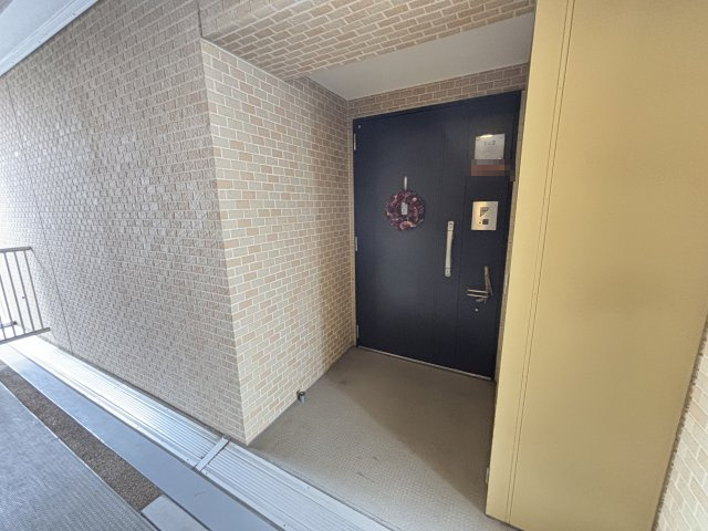 玄関前のスペース