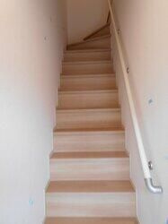 アンジュール西落合の玄関