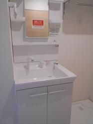 アンジュール西落合の洗面所