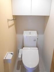 アンジュール西落合のトイレ