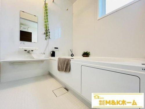 知多市八幡字堀切　全3棟　3号棟の浴室|浴室　浴室乾燥機付き♪