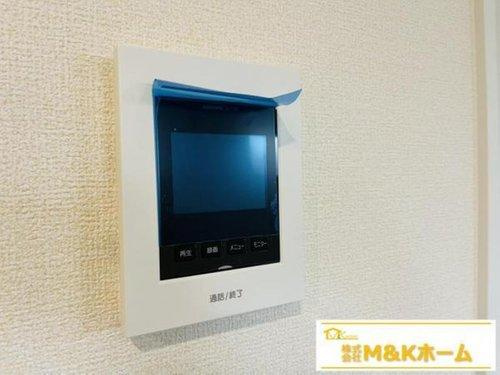 知多市八幡字堀切　全3棟　3号棟の内装|モニター付きインターホン♪