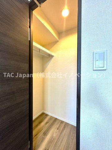ダイアパレスアビエント亀戸の収納|暮らしをすっきり整える豊富な収納スペースは、衣類から日用品まで余裕を持ってしまえ、いつも整った美しい住まいを保つことができます。快適な生活を支える頼もしい味方です。