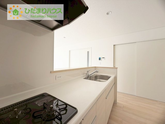 郡山市日和田　第23　2号棟のキッチン|ワイドなキッチンスペースなので、2品、3品同時に作れちゃいますね( *´艸｀)