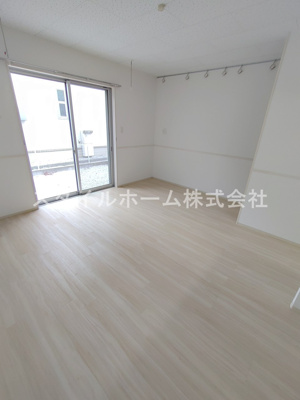 【居間・リビング】 | セレナイト | イメージ写真です。