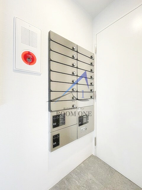 フロレゾン代々木のその他共用部分|集合ポストです。