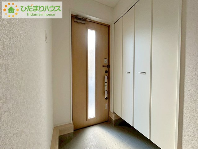郡山市田村町金屋第5　新築戸建　2号棟の玄関|丁度良い靴箱のサイズ♪これだけあれば家族全員の靴がしまえてスッキリ(^O^)