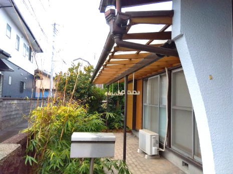 売中古戸建　富士市比奈の庭|屋根付きの物干しスペースがあります。急な雨にも安心ですね。