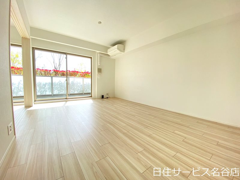 プラウドシティ神戸西神南の居間・リビング