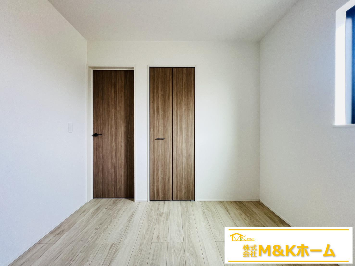 半田市瑞穂町7丁目　全4棟　3号棟の洋室|洋室4.5帖♪