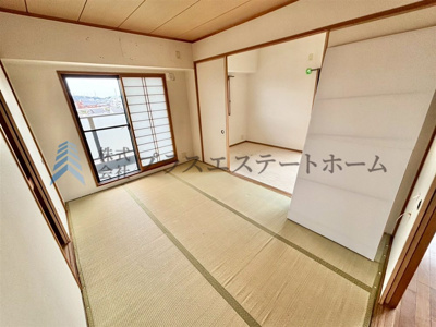 【その他】 | ロワイヤル飾磨 | リビングの隣に和室があるので様々な使い方が出来ます♪