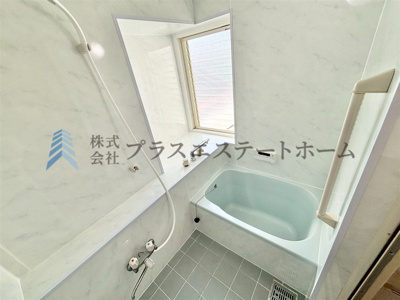 【浴室】 | 名谷コープタウン | 白基調で明るい浴室♪