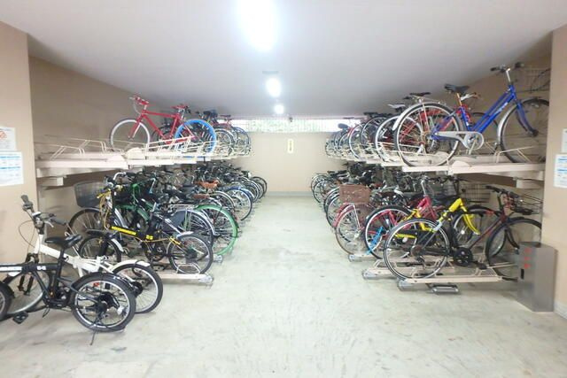 グランハイツ東新宿のその他共用部分