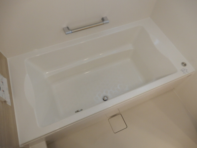 エクレール福井の浴室