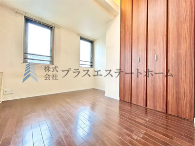 【その他】 | ワコーレ新長田駅前エスプライム | 洋室はシンプルな配色にしていますので、お客様好みの家具を配置頂けます♪