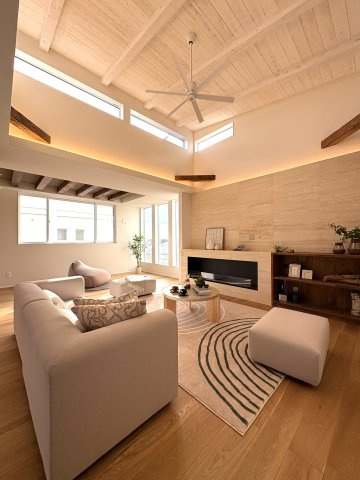 贅沢の極み、七里ガ浜。 — SHICHIRIGAHAMA PRIME RESIDENCE —の居間・リビング