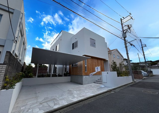 贅沢の極み、七里ガ浜。 — SHICHIRIGAHAMA PRIME RESIDENCE —の外観