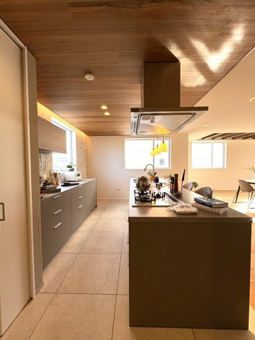 贅沢の極み、七里ガ浜。 — SHICHIRIGAHAMA PRIME RESIDENCE —のキッチン
