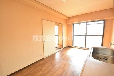 【居間・リビング】 | ガーデン成法