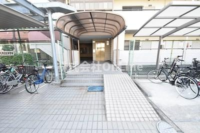 【エントランス】 | ガーデン成法