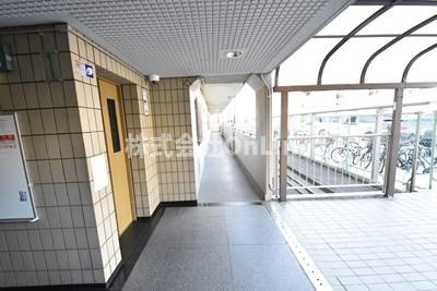 【ロビー】 | ガーデン成法