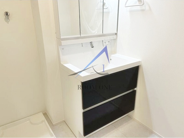 Ｌｙｃｏｒｉｓ西小山の洗面所|洗面台です。