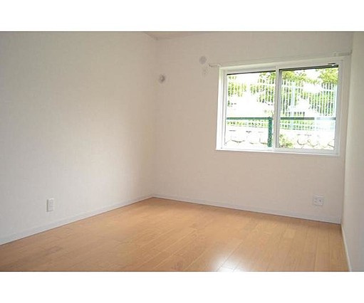 フローラ住吉の居間・リビング