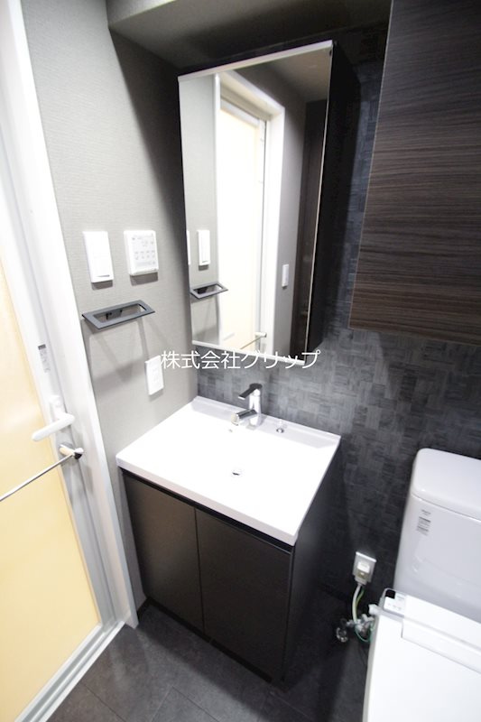 Le'a横濱サウスステージの独立洗面台