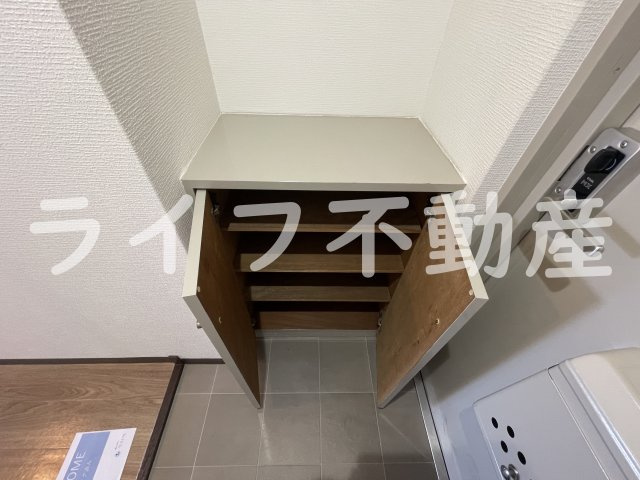 シロハイヌ小阪の収納|収納豊富です