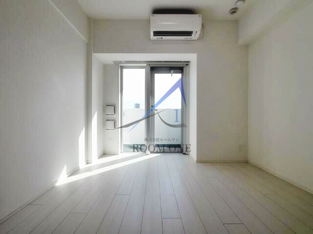 ＰＲＥＭＩＵＭ　ＣＵＢＥ　上野の居間・リビング|洋室のお部屋です。