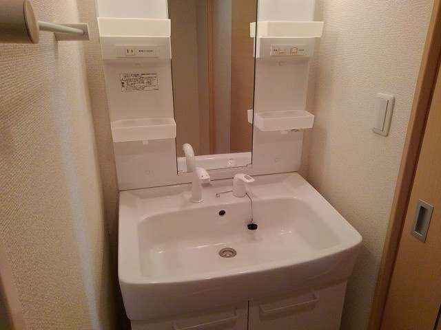 サンライズ・ヒルズＣの洗面所|洗面所