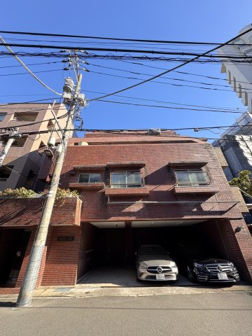 セントラル三田の外観