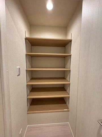 セントラル三田の収納