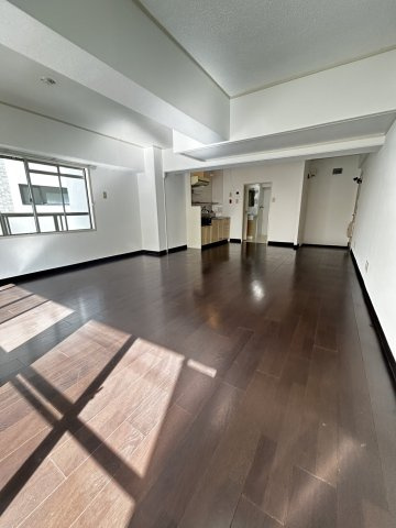 花隈ダイヤハイツのロビー