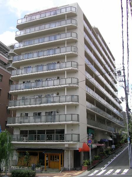 花隈ダイヤハイツの外観