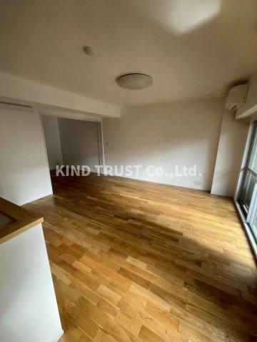 サンハイム中津の内装|明るい色調の室内です