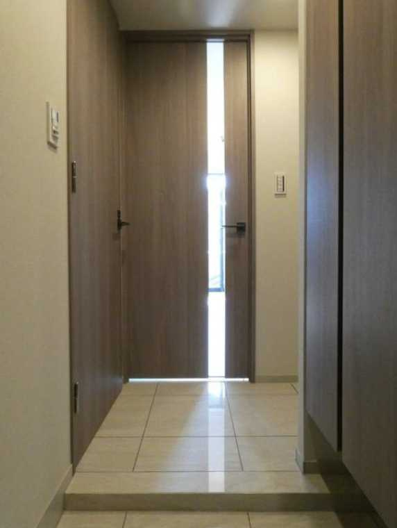 ミュプレ表参道　高層階　陽当たり良好　オートロックの玄関