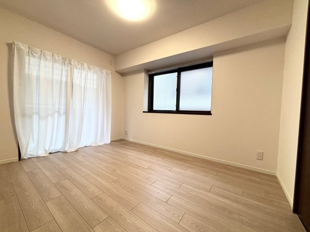 ダイアパレス八広花水木通りトリニティの洋室|スタンダードな洋室です