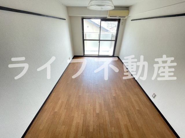 メゾン東大阪の居間・リビング