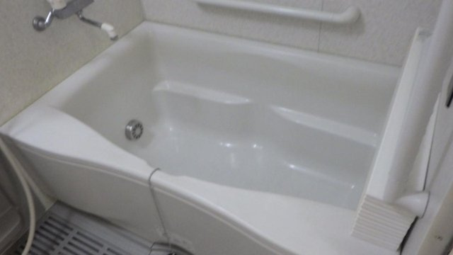 ヴァンシャルマンＯＺの浴室