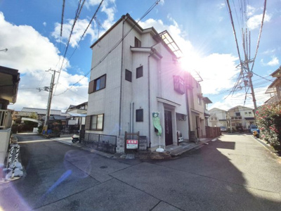 【外観】 | 久我森の宮町 一戸建 | 角住戸につき解放感有り