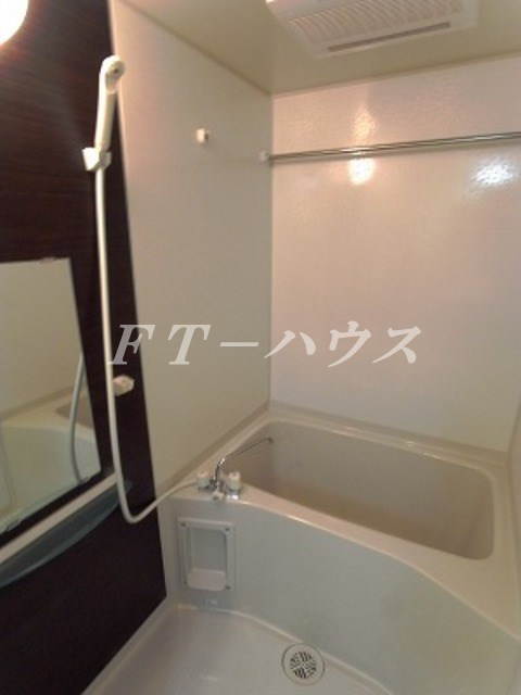 リブリ・検見川の浴室