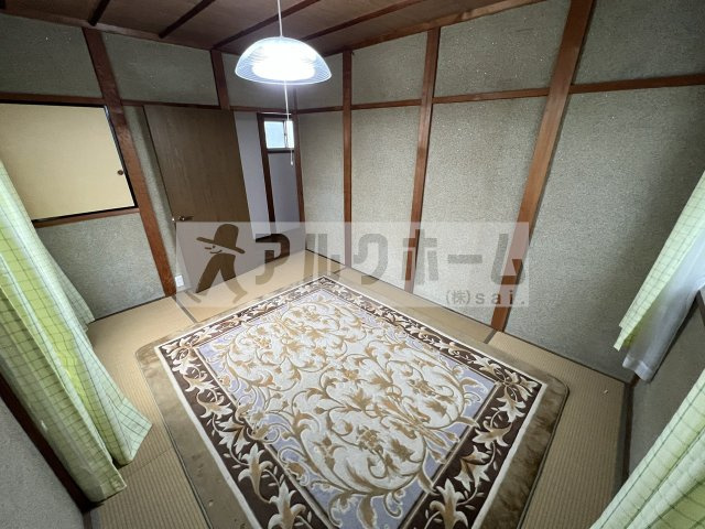 田辺2丁目貸家の寝室