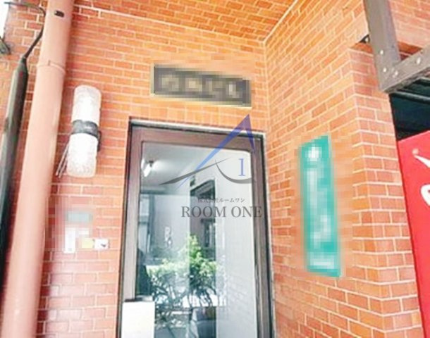 白浜ビルのエントランス|エントランスです。