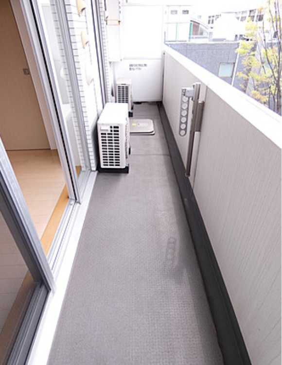 アーバンパーク代官山Ⅱ　ウォークインクローゼット　陽当たり良好　オートロックのバルコニー