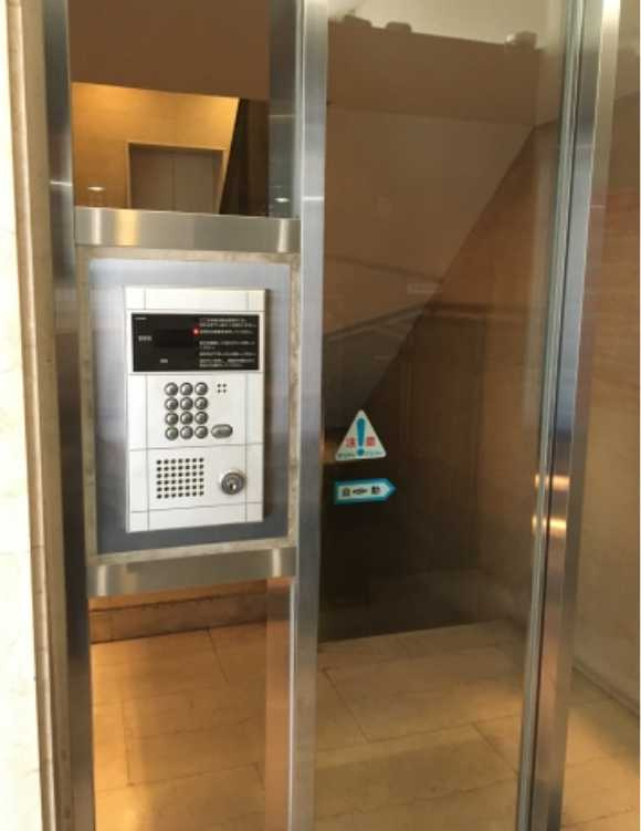 アーバンパーク代官山Ⅱ　ウォークインクローゼット　陽当たり良好　オートロックのエントランス