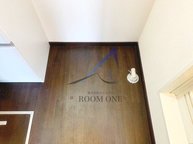 セゾン・フルーレの設備|洗濯機置場です。