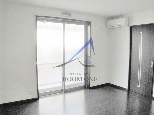 セゾン・フルーレの居間・リビング|洋室のお部屋です。